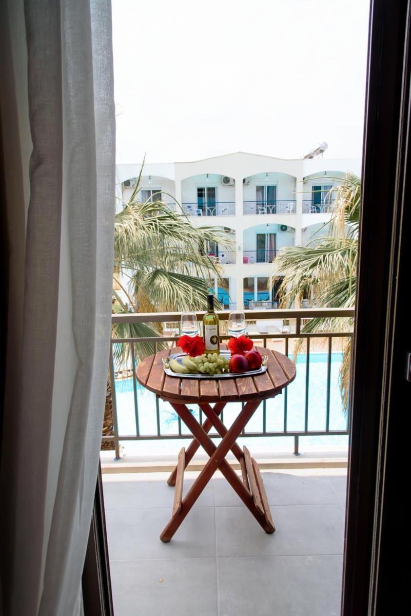 Stavros Beach Hotel Eksteriør billede